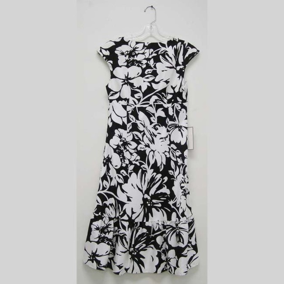 Ann Taylor Black/White Maxi Dress Size 6 New! - Picture 2 of 3
